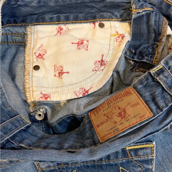 True Religion Jess Denim Shorts - Picture 10 of 16